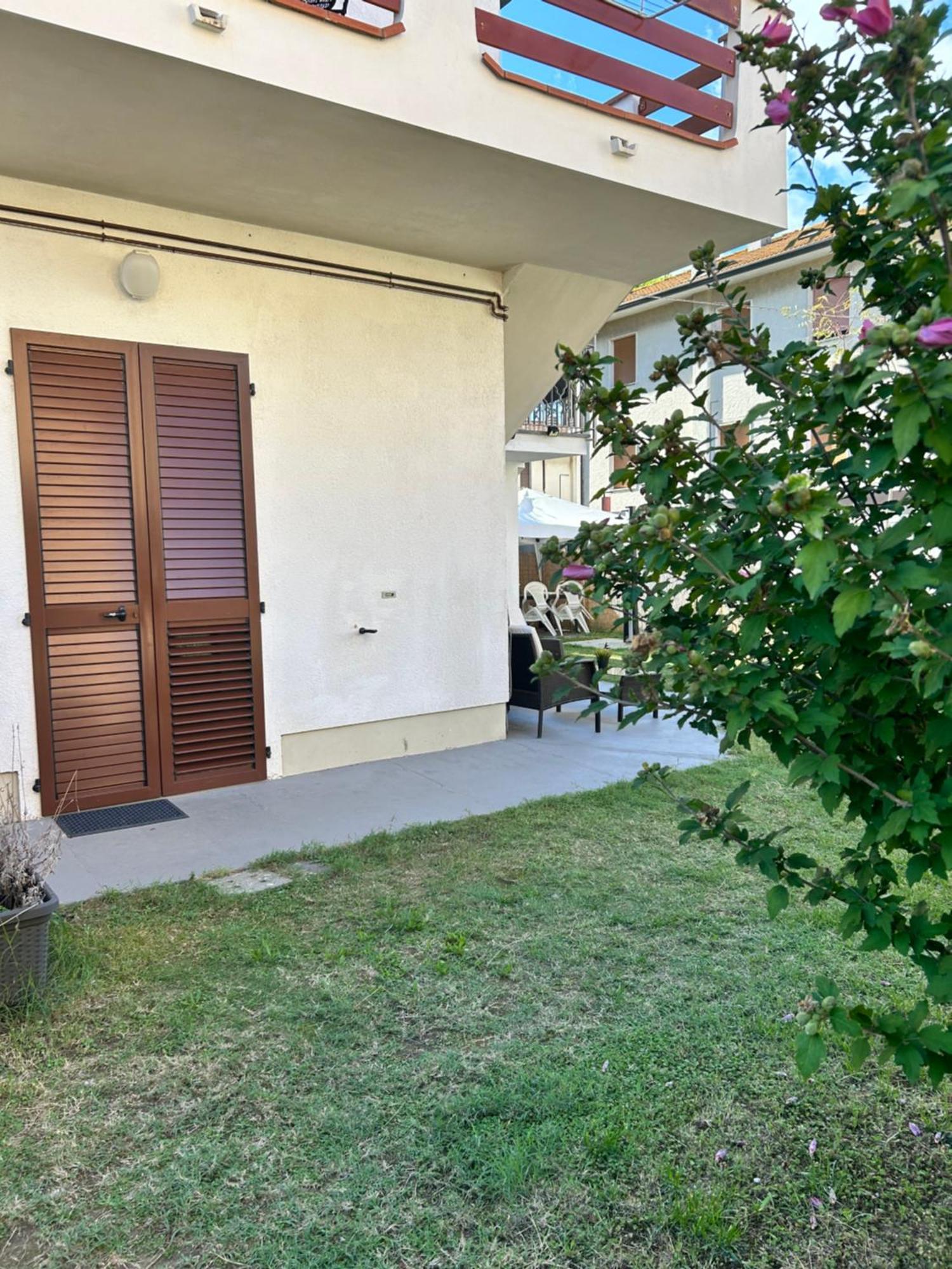 Sunflowers House Punta Marina Exterior foto